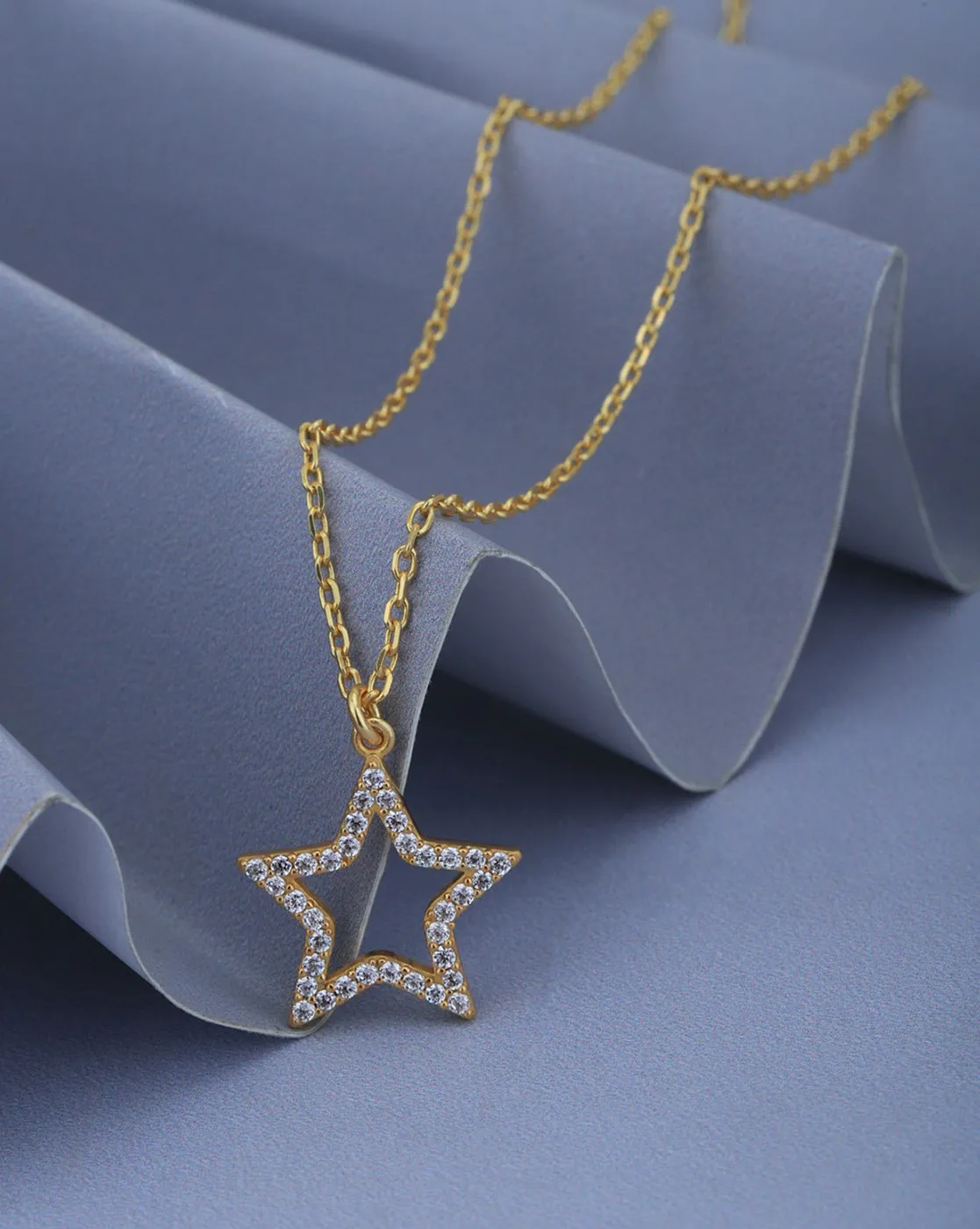 18kt Gold Plated CZ and Star Pendant with Chain for women