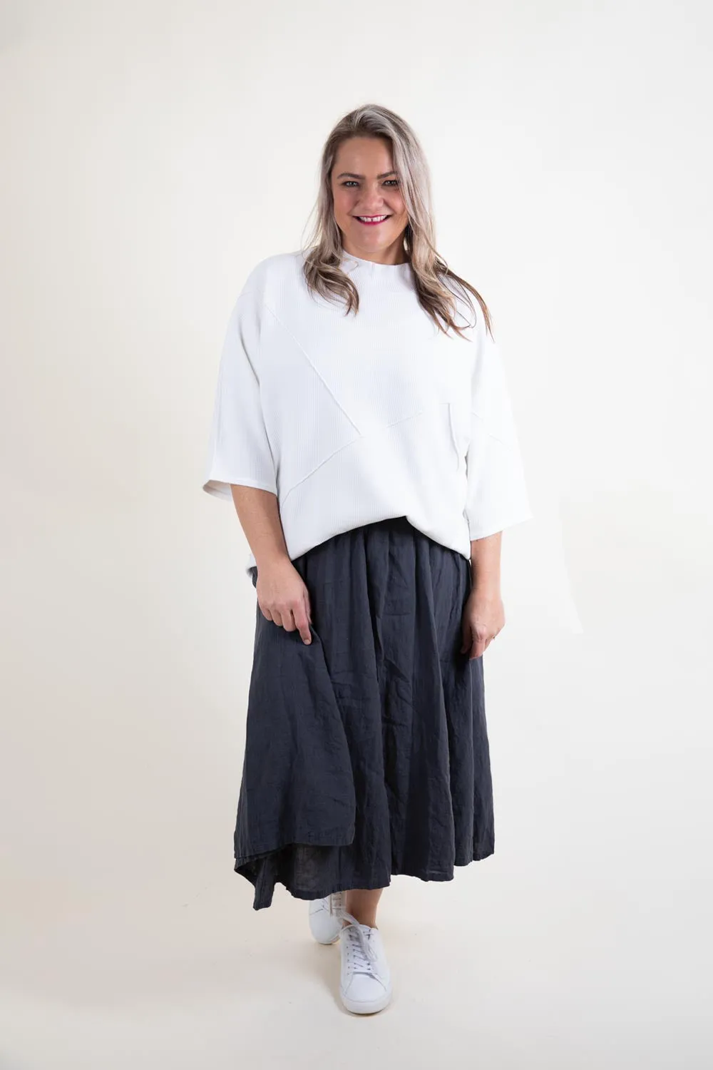 Baker Street - 6045 Panel Skirt