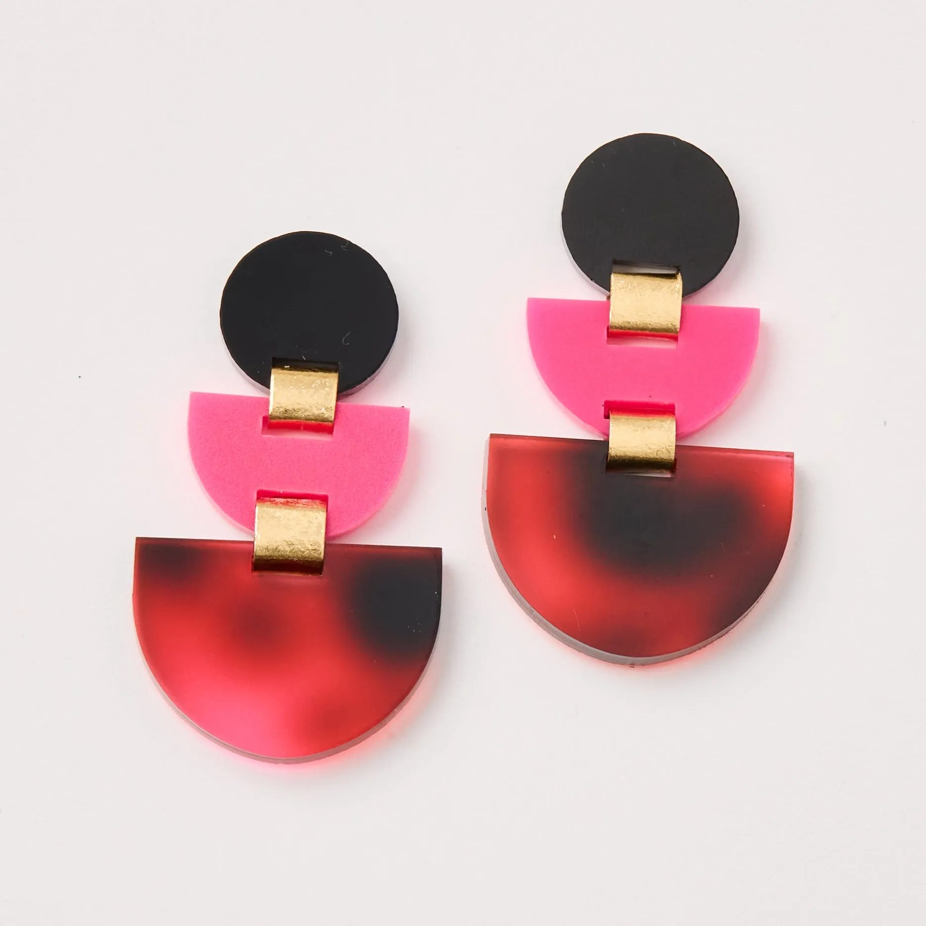 Boat Earrings - Tortoise Pink