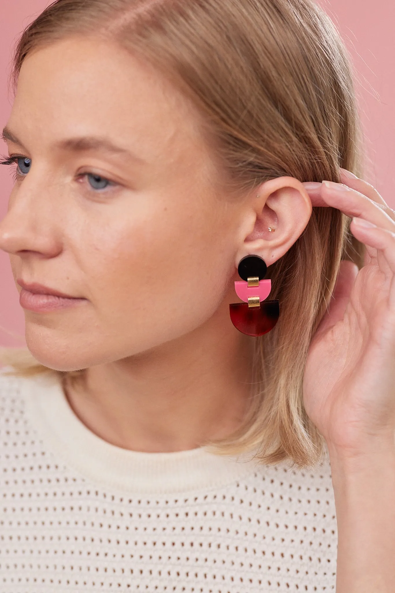 Boat Earrings - Tortoise Pink