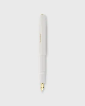 Classic Sport Fountain Pen in White