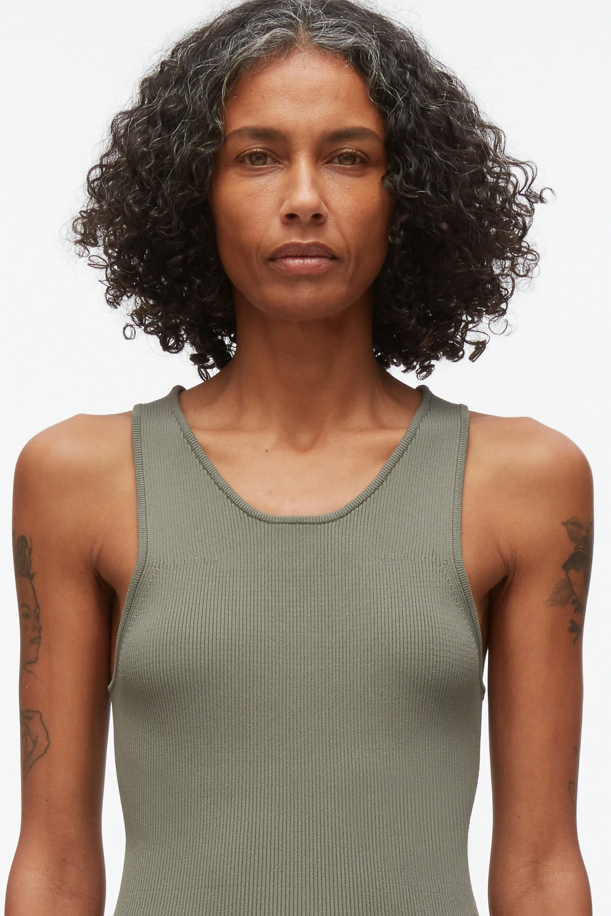 Compact Rib Layering Tank