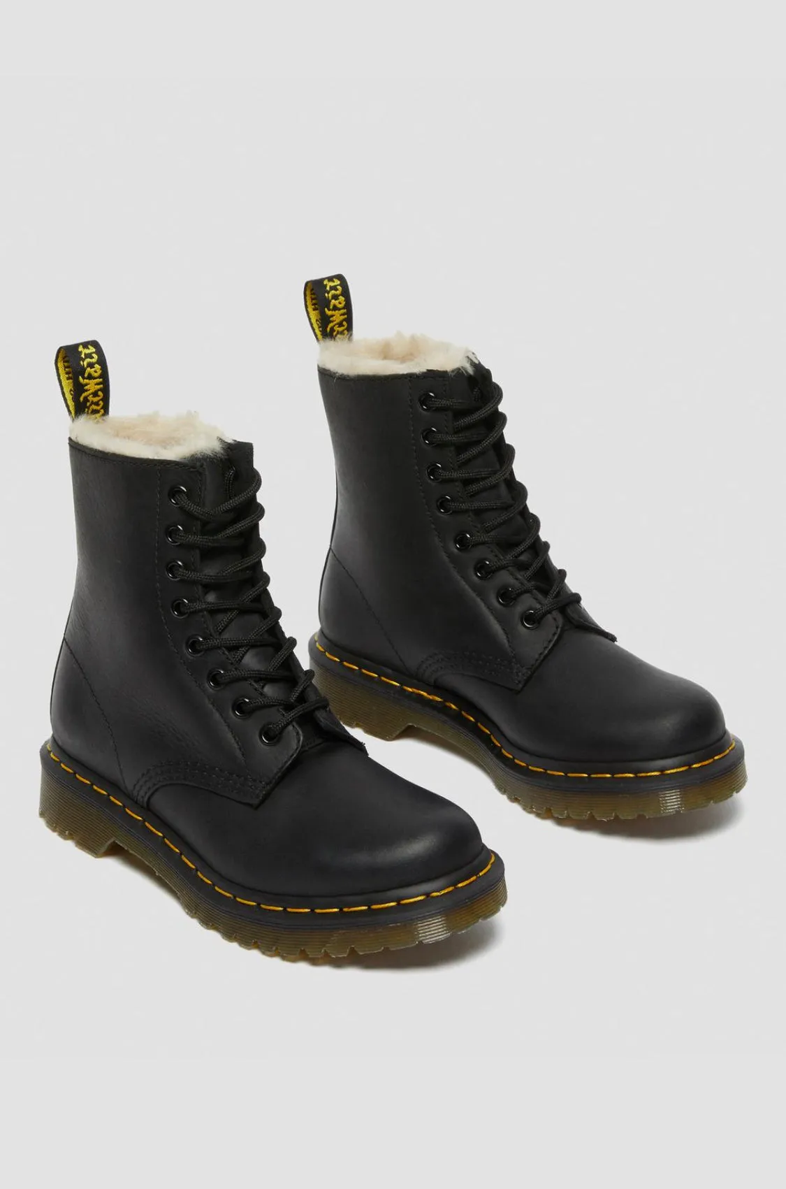 Dr.Martens Serena black 21797001