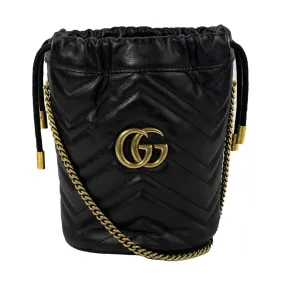 GUCCI - GG Marmont Chevron Leather Bucket Bag Mini Black / Gold Crossbody Bag