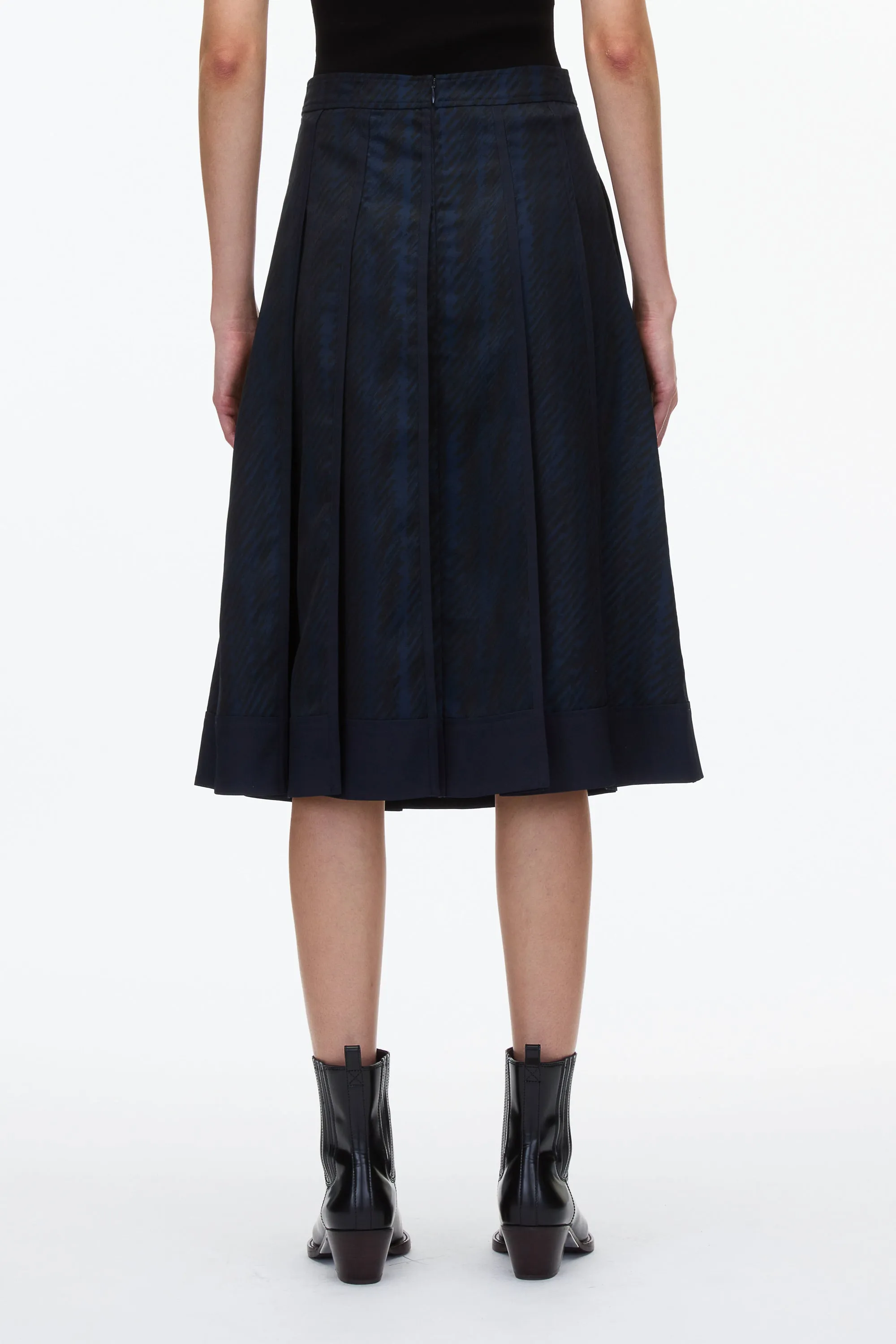 Jacquard Pleated Skirt with Tie Waist