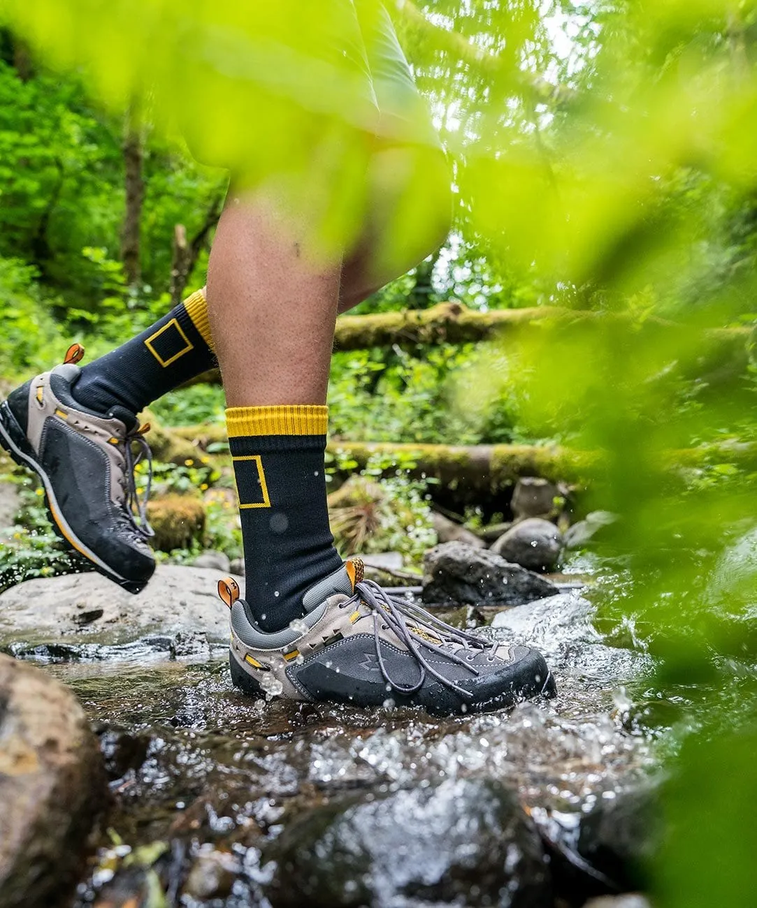 National Geographic Waterproof Socks Mid-Calf Wool-Blend