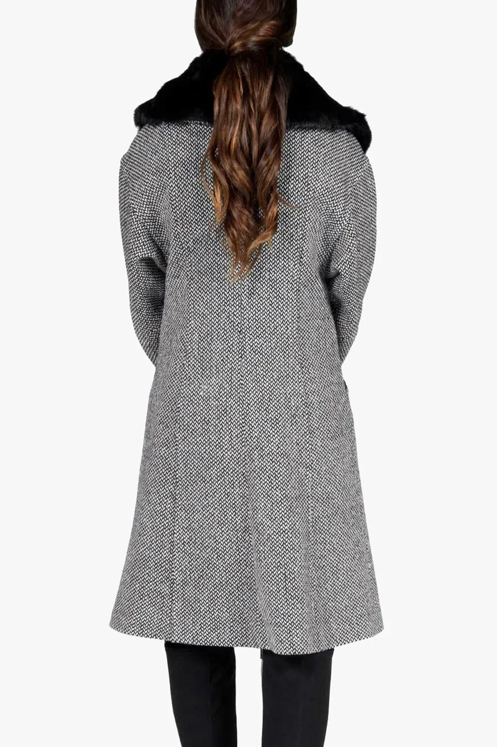 Wool coat with detachable real fur collar